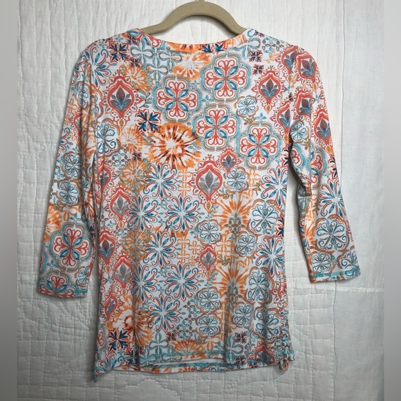 T by Talbots ladies medallion split neck ruched top size P - Picture 2 of 6